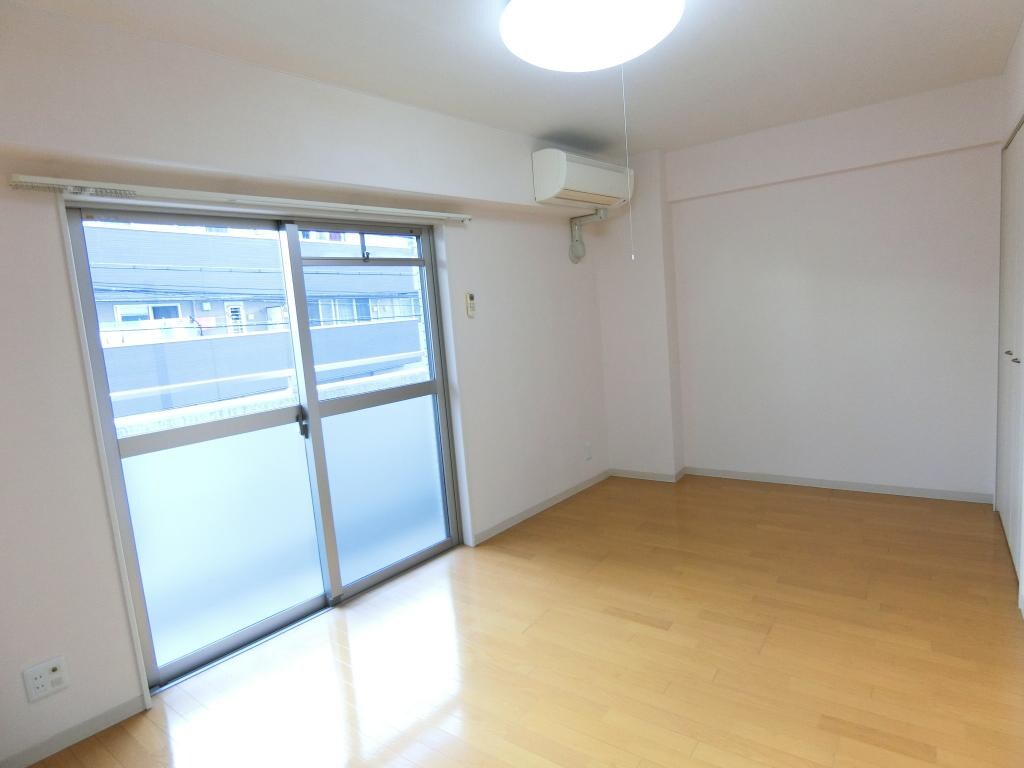 セラフィックIWTの物件内観写真