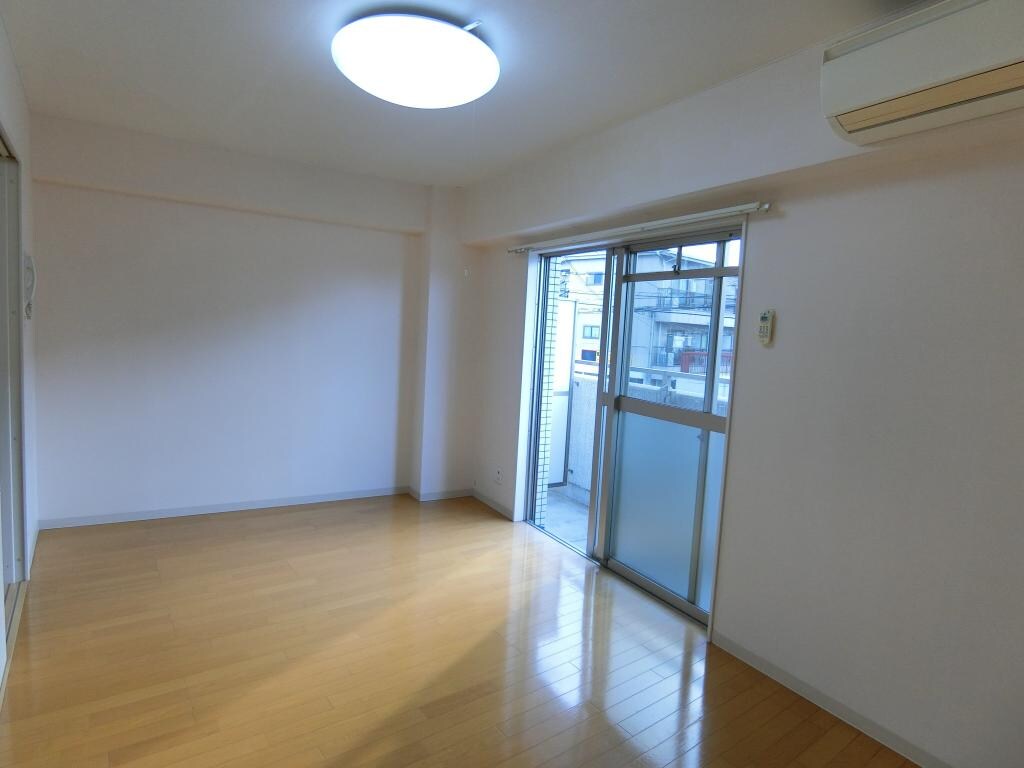 セラフィックIWTの物件内観写真