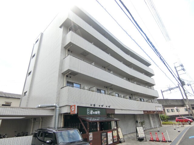 セラフィックIWTの物件外観写真