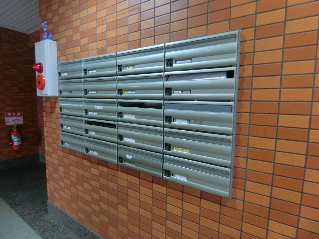 セントポリスの物件外観写真