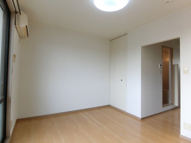 カメリアハイツの物件内観写真