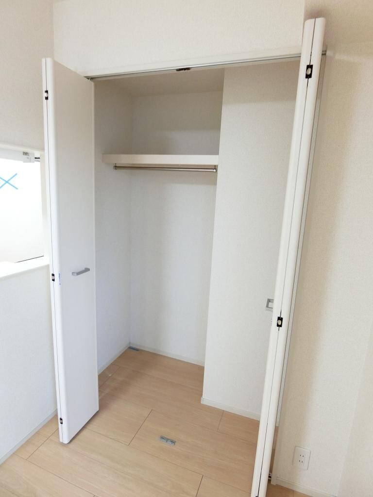 クリント ブライアントの物件内観写真