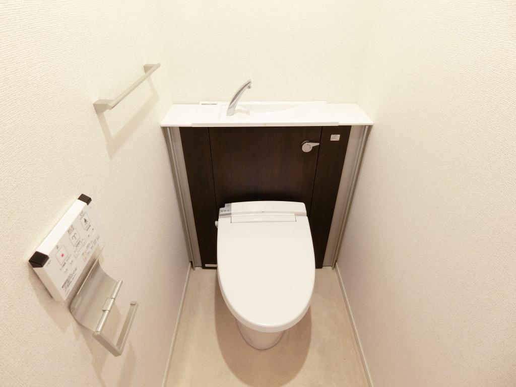 クリント ブライアントの物件内観写真