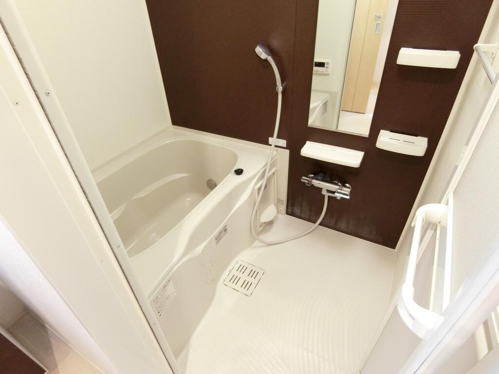 クリント ブライアントの物件内観写真