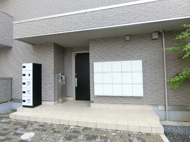 アルカディア舟木町の物件外観写真