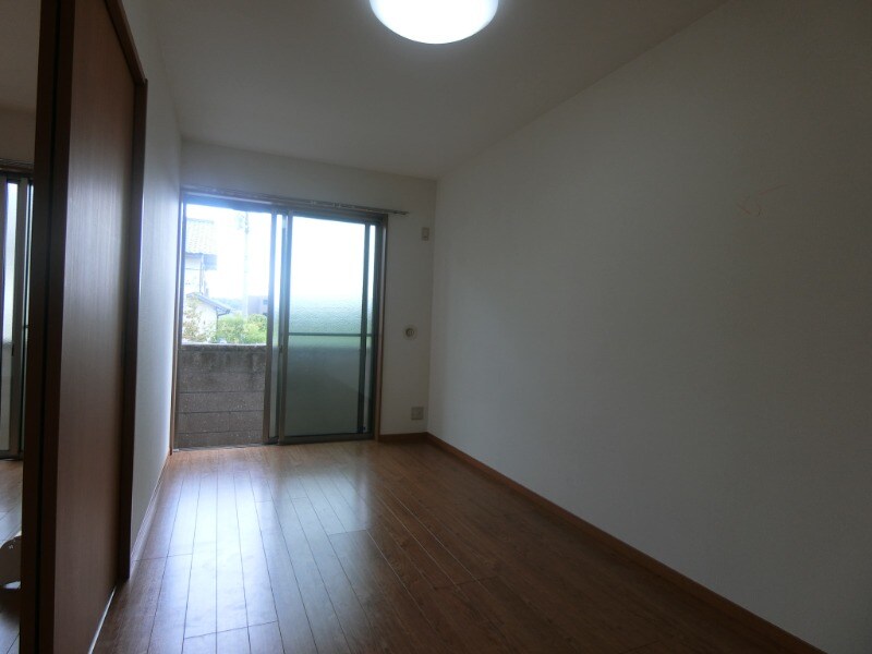 アムール彩都2の物件内観写真