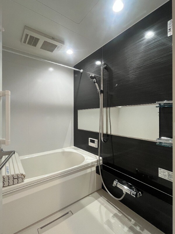 グランリュミエスタ茨木春日の物件内観写真