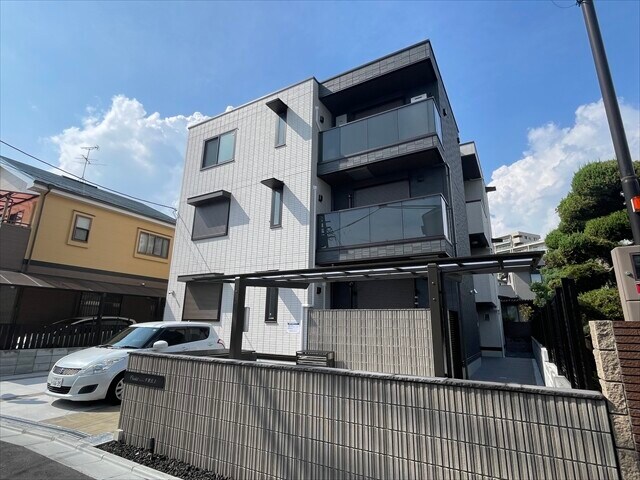 クラシスト千里丘上の物件外観写真