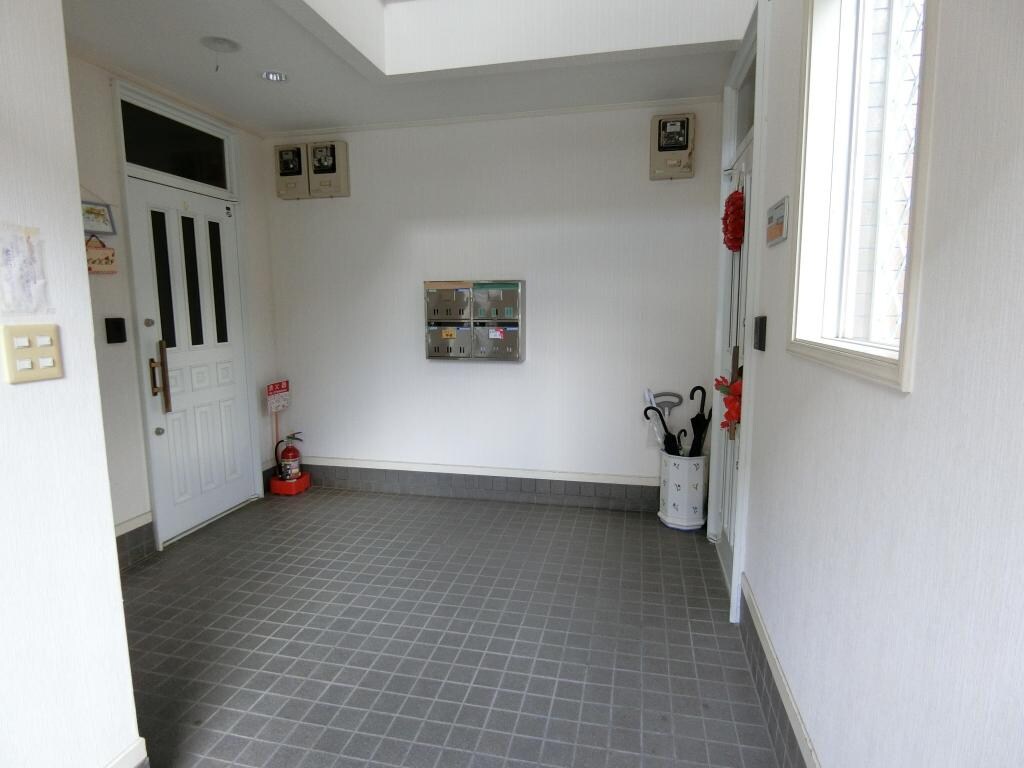 ファミーユ北春日丘の物件外観写真