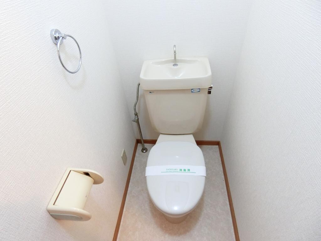 ファミーユ北春日丘の物件内観写真