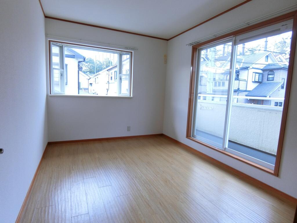 ファミーユ北春日丘の物件内観写真