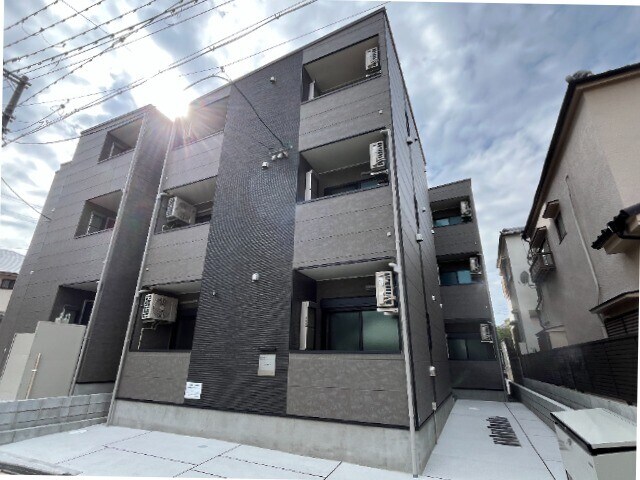 Emia千里丘の物件外観写真