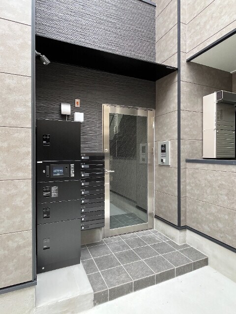 Emia千里丘の物件外観写真