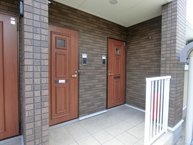 ブルックサイド摂津の物件外観写真