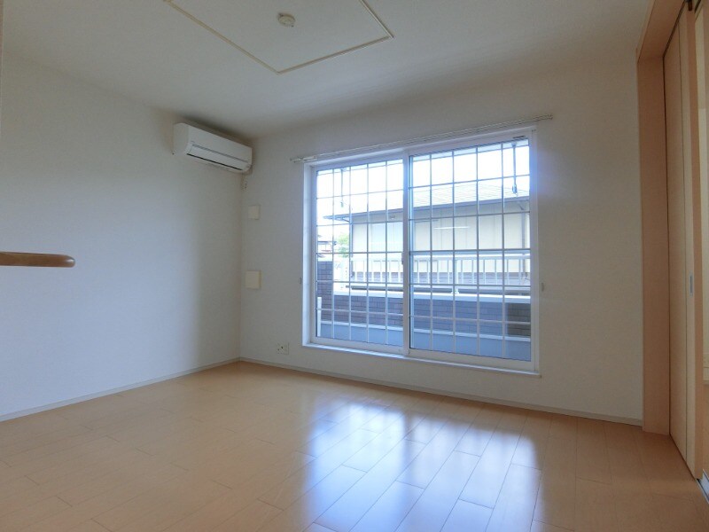 ブルックサイド摂津の物件内観写真