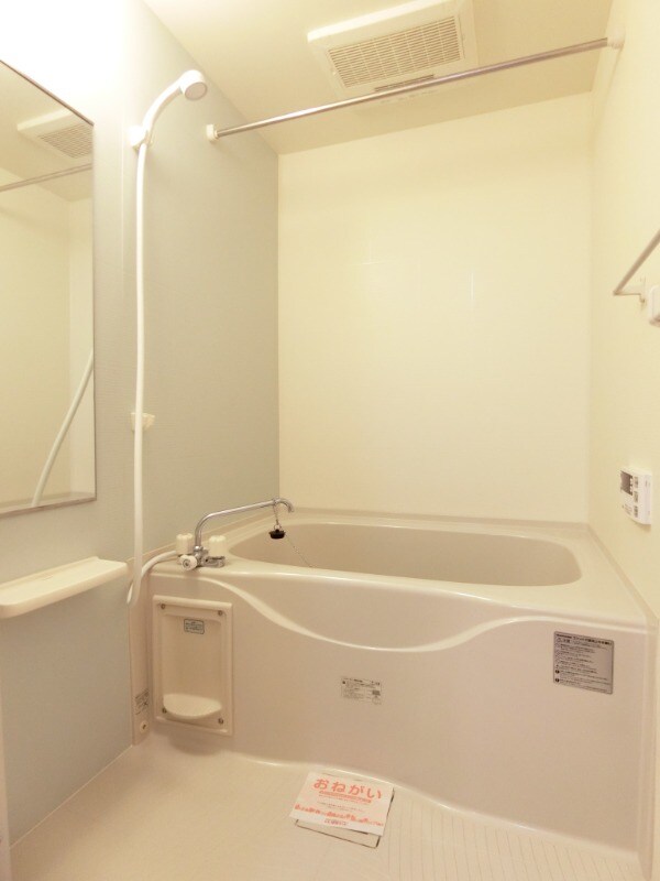 ブルックサイド摂津の物件内観写真