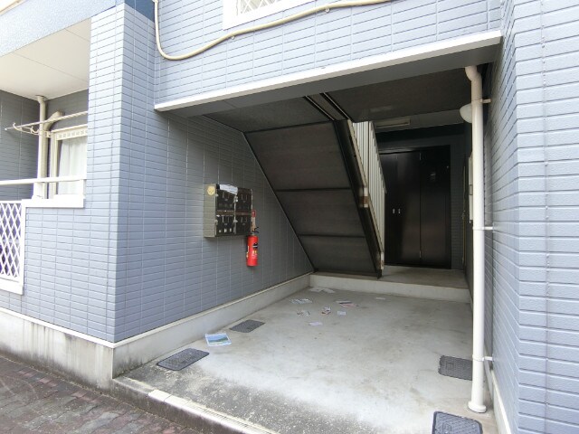 南摂津駅 徒歩9分 1階の物件外観写真