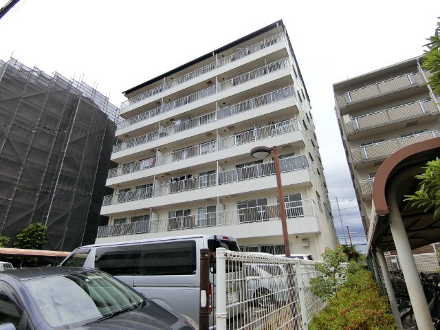 大阪府茨木市真砂２丁目の物件外観写真