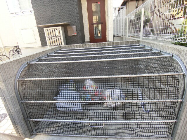 リブリ・エスポワール茨木の物件外観写真