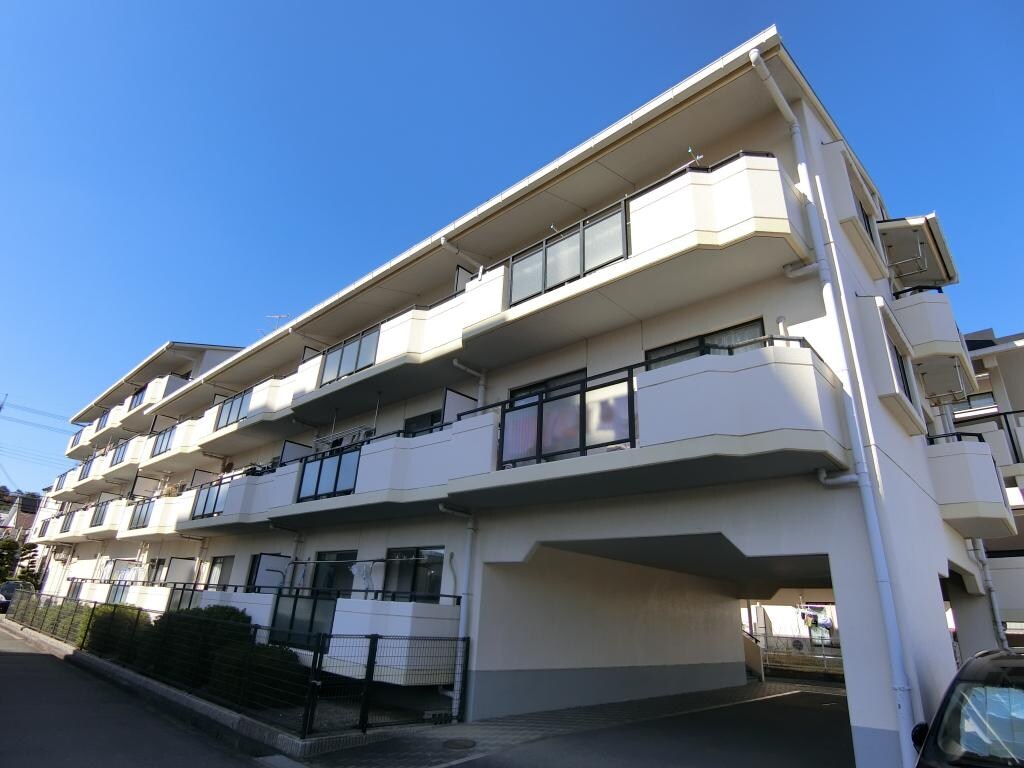 第二ドゥエルなかせいの物件外観写真