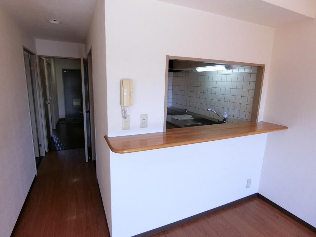 ロイヤルアネックスの物件内観写真