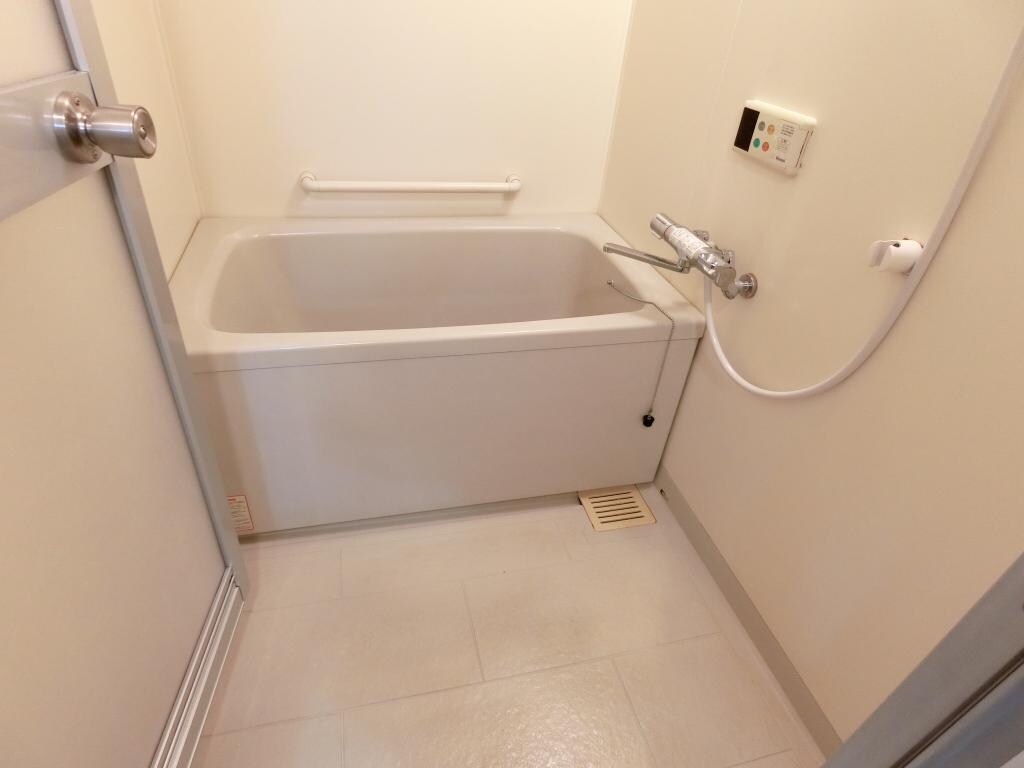 ロイヤルアネックスの物件内観写真