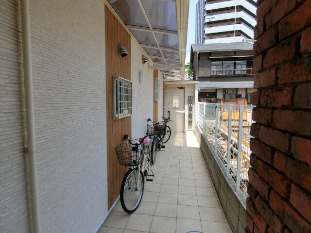 レジデンス千里丘の物件外観写真