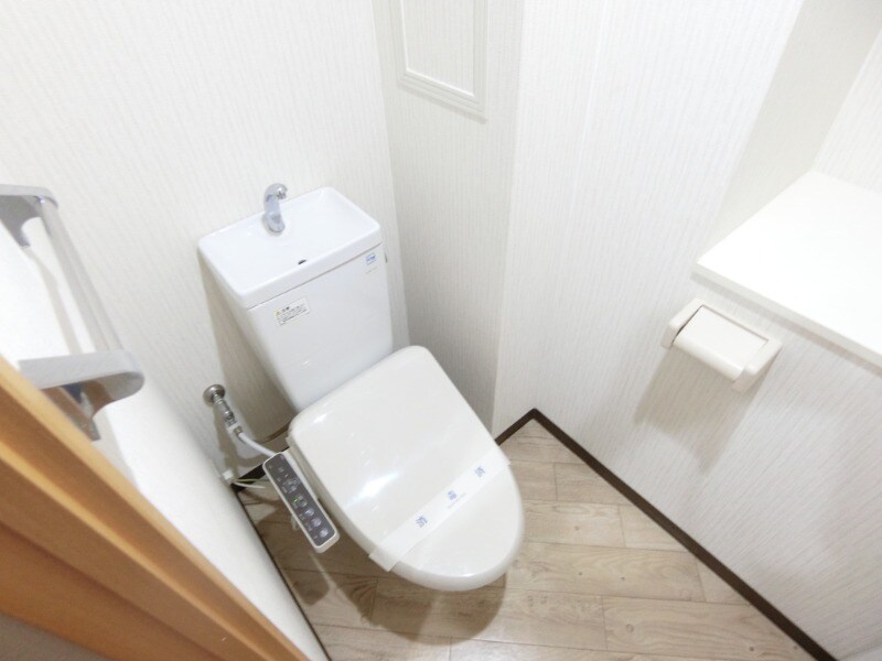 摂津駅 徒歩2分 8階の物件内観写真