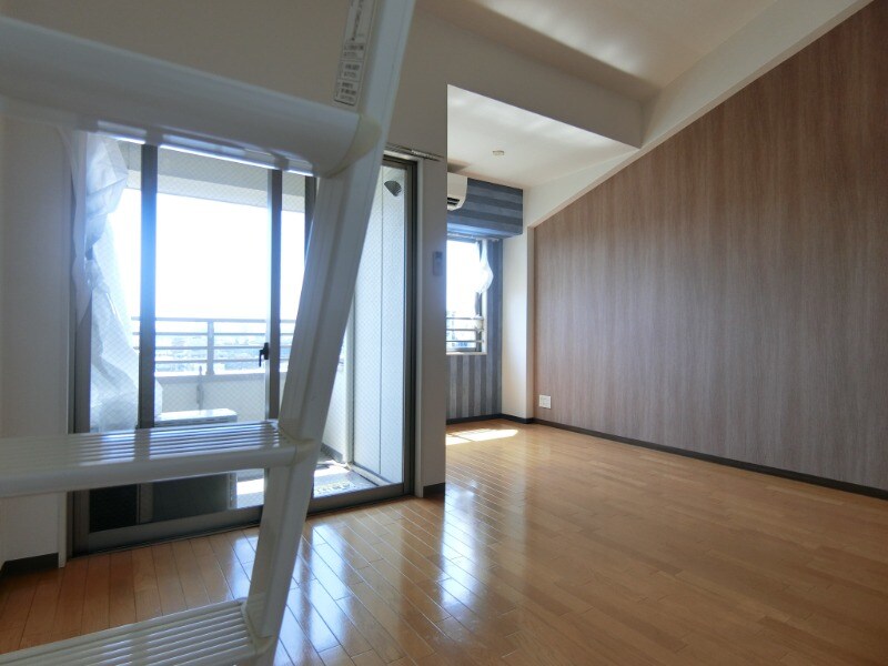 摂津駅 徒歩2分 8階の物件内観写真