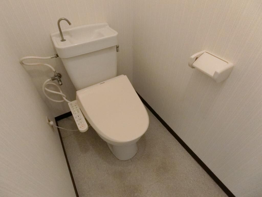 ドムールアヤメの物件内観写真