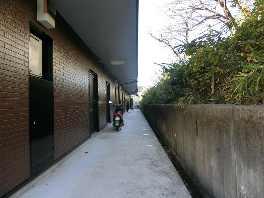 アンプルール茨木の物件外観写真