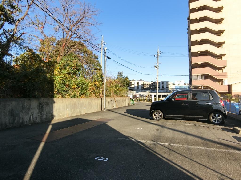 アンプルール茨木の物件外観写真