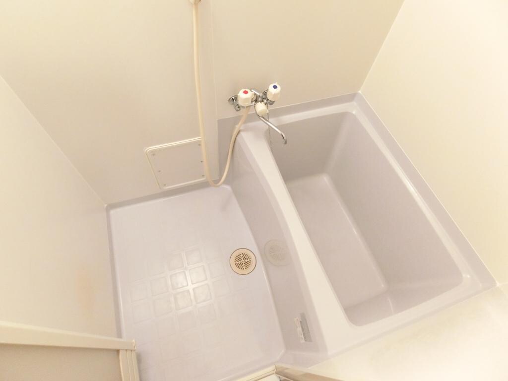 アンプルール茨木の物件内観写真