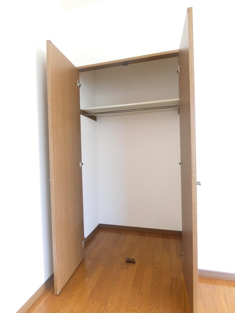 アンプルール茨木の物件内観写真