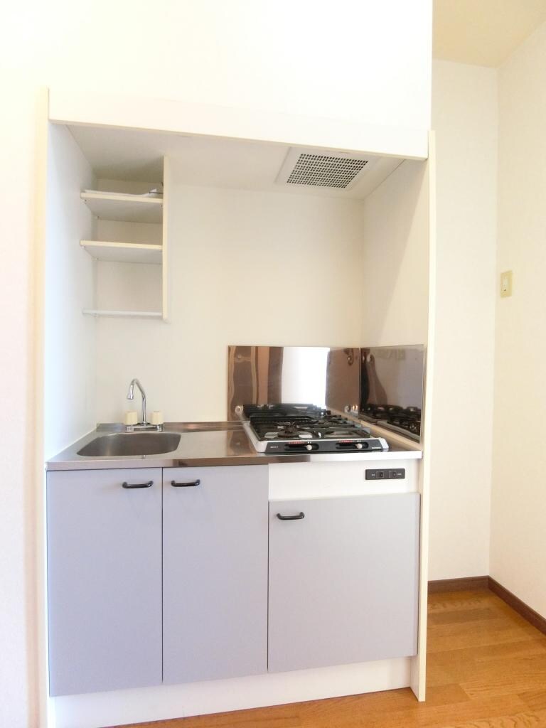 アンプルール茨木の物件内観写真