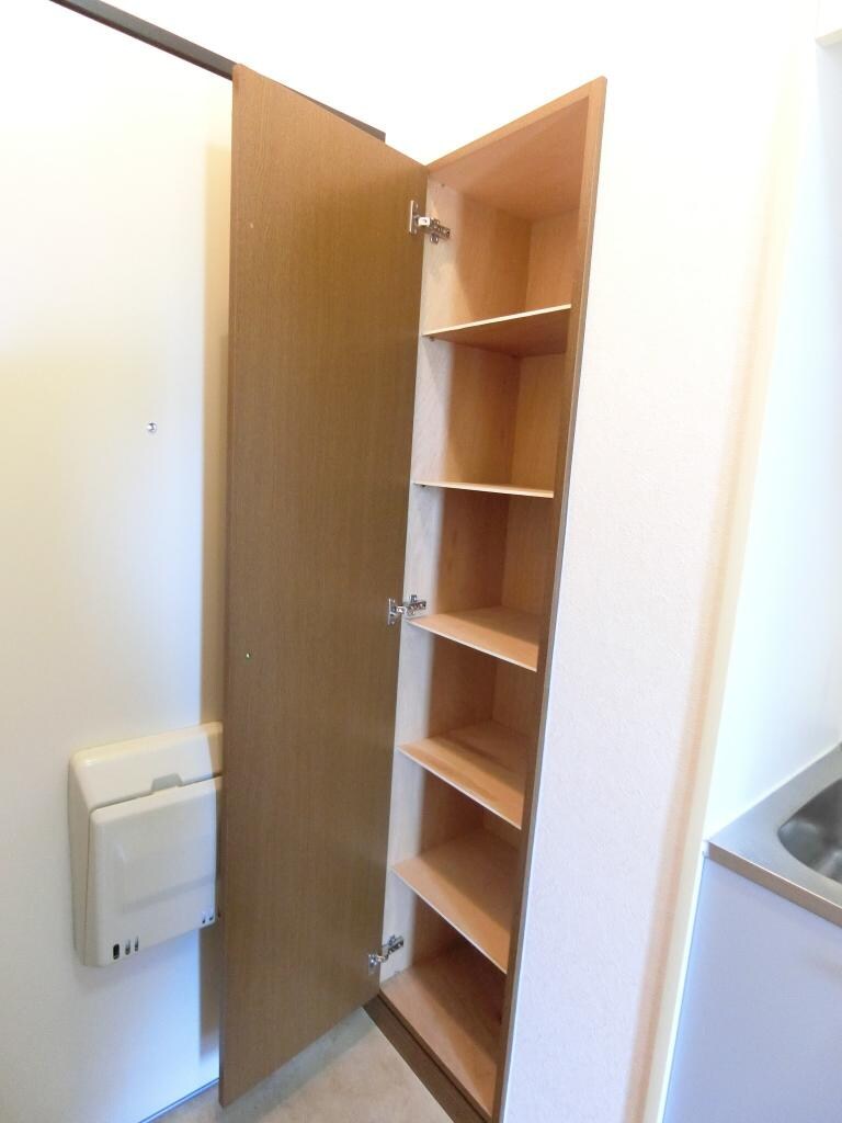 アンプルール茨木の物件内観写真