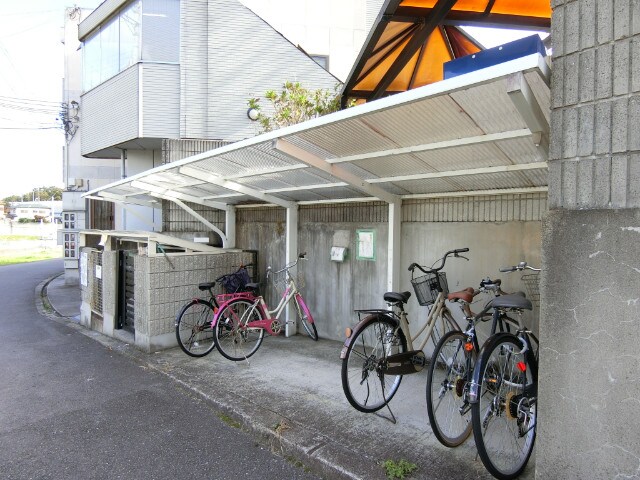 公園東口駅 徒歩30分 2階の物件外観写真