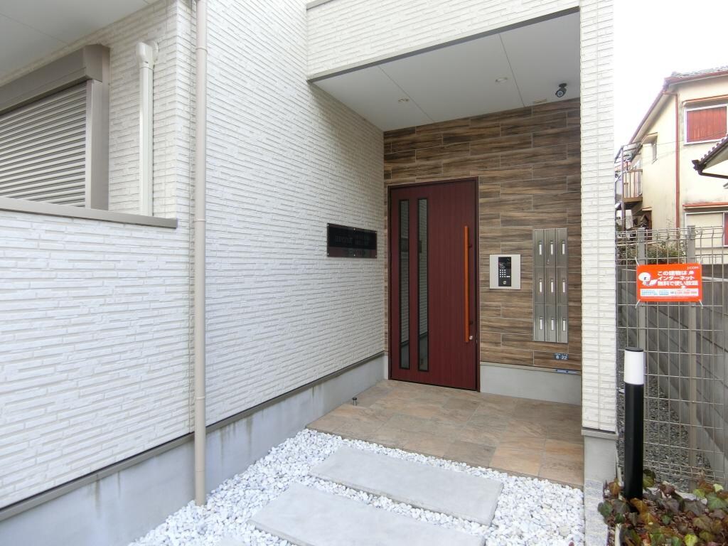 アヴェニール千里丘東の物件外観写真