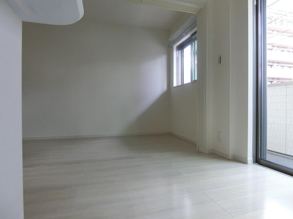 アヴェニール千里丘東の物件内観写真