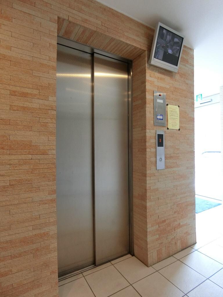 千里丘駅 徒歩5分 6階の物件外観写真