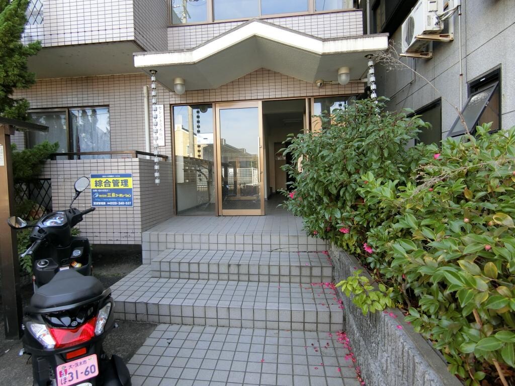 セレント茨木鮎川の物件外観写真