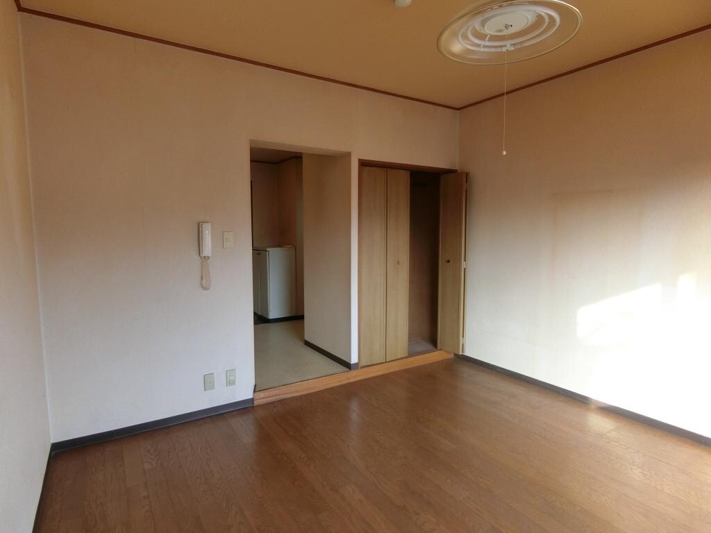 セレント茨木鮎川の物件内観写真