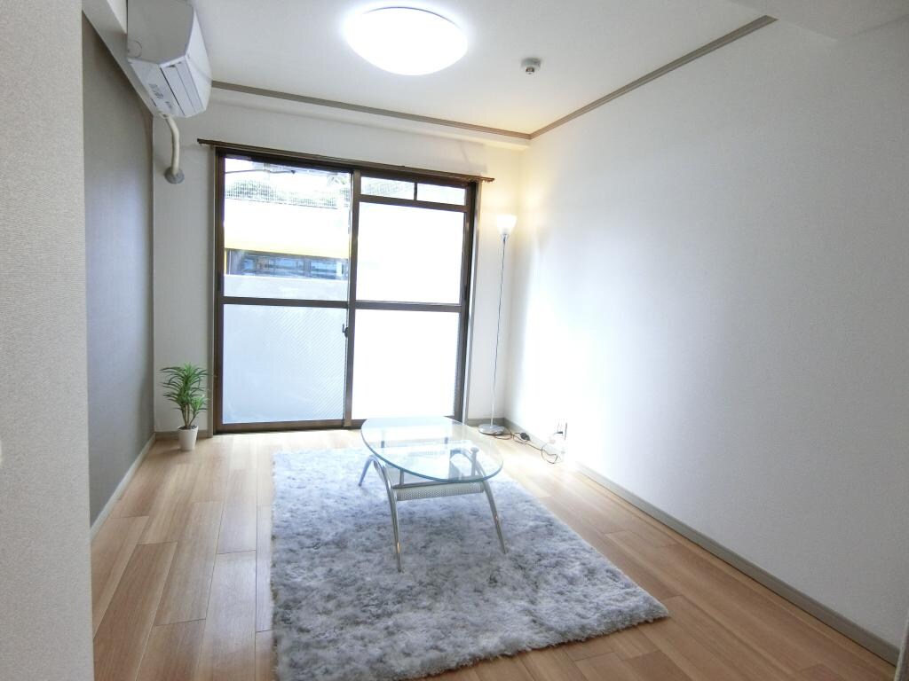 イーズ南春日丘の物件内観写真