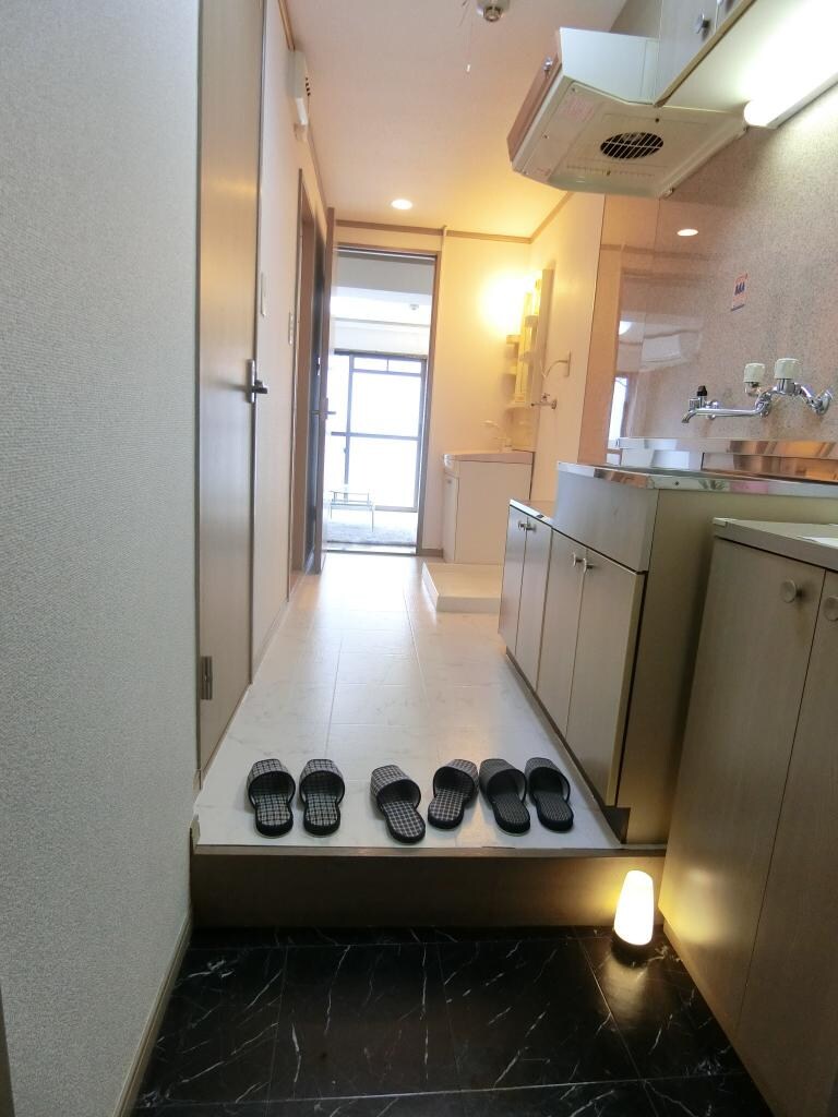 イーズ南春日丘の物件内観写真