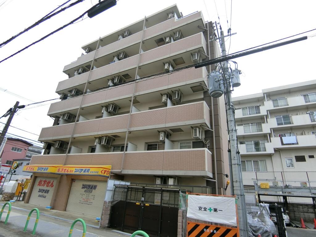 エク・サン・プロヴァンスの物件外観写真