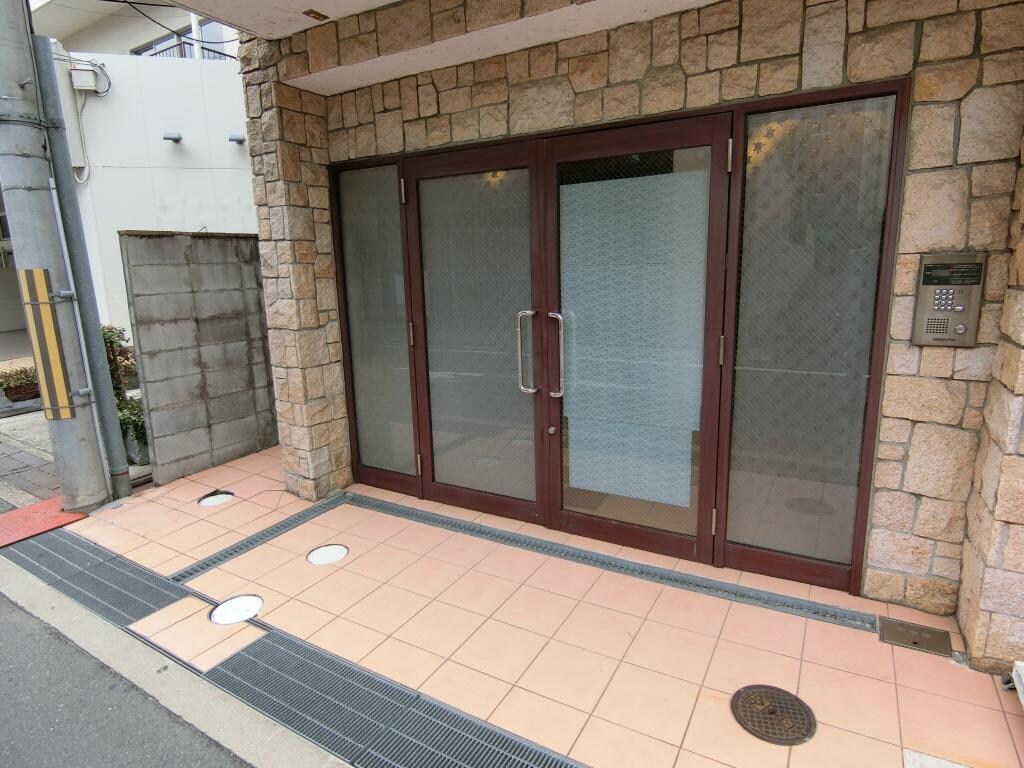 エク・サン・プロヴァンスの物件外観写真