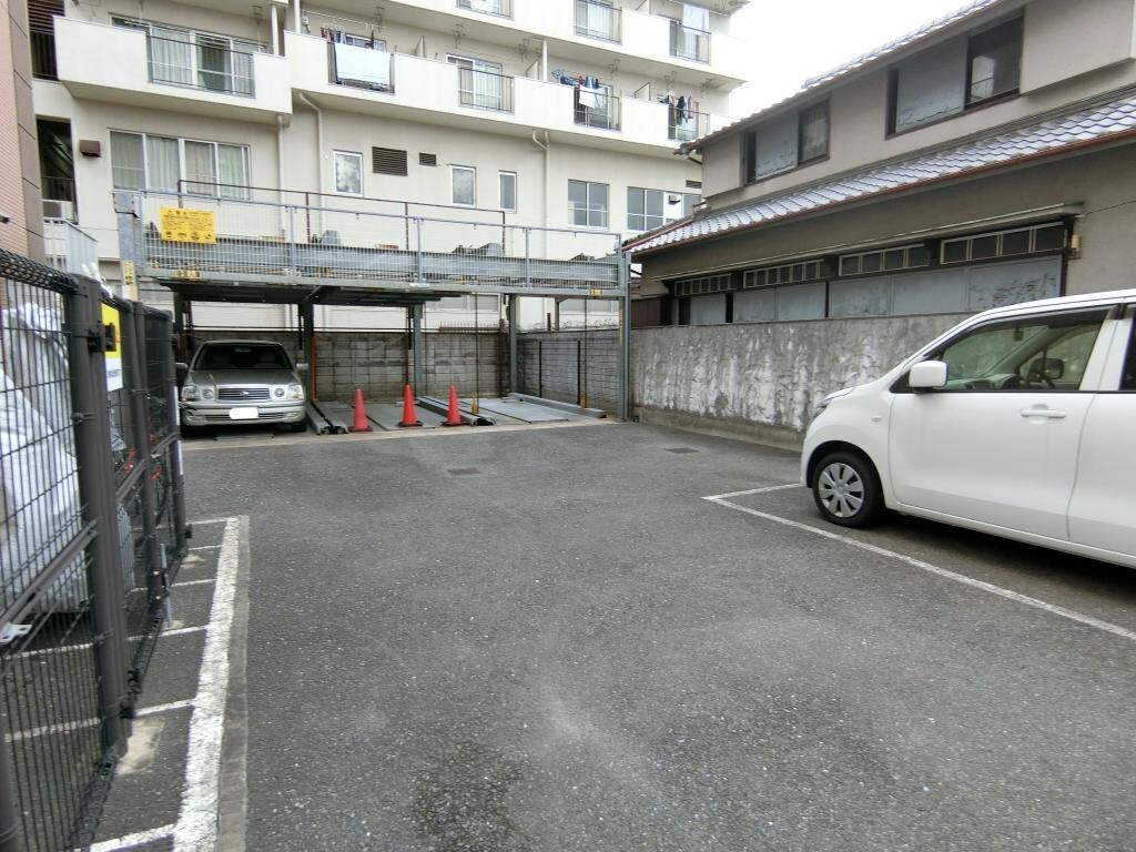 エク・サン・プロヴァンスの物件外観写真