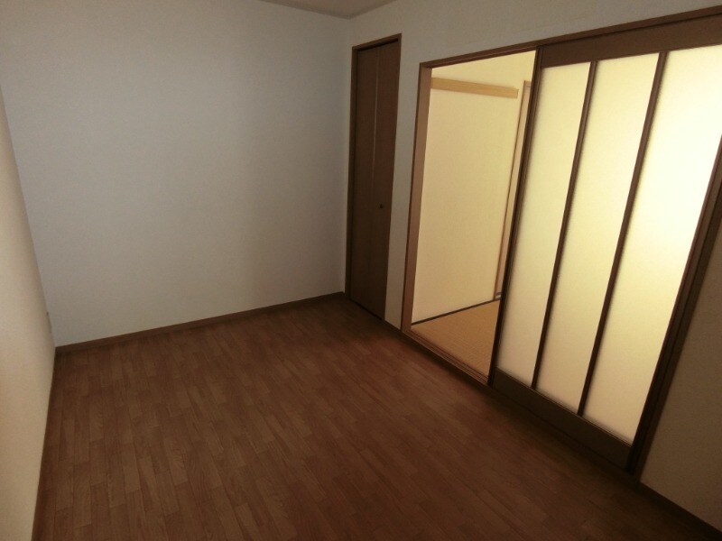 プチ・ロワイヤルの物件内観写真