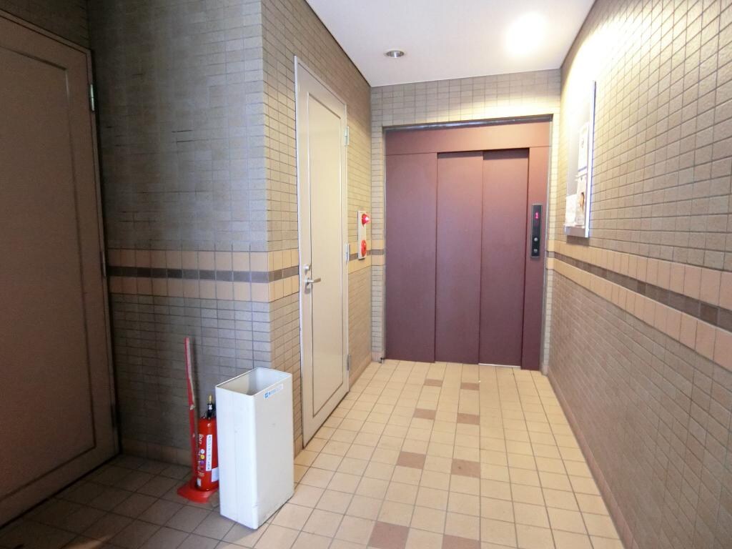 メゾン・ド・ヴィレ茨木の物件外観写真