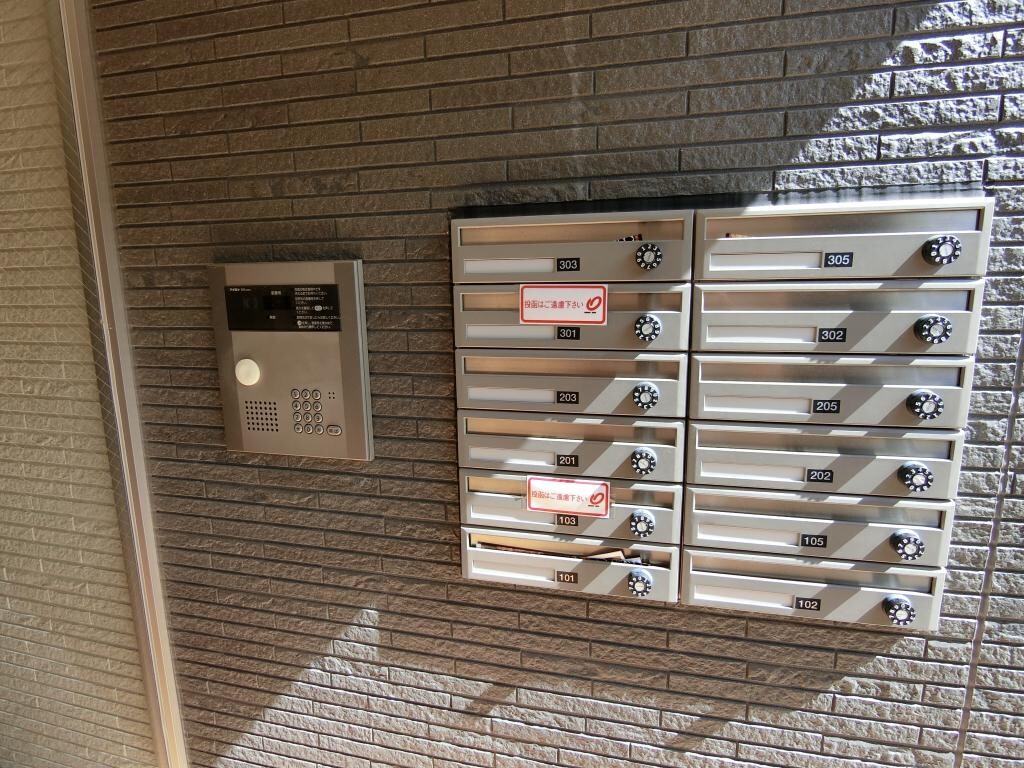 プリマヴェーラの物件外観写真